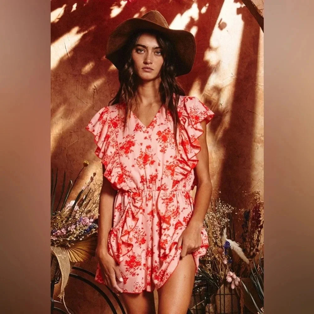 Bucket List Amelia floral romper pink red ruffles pockets Size L